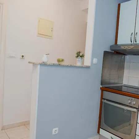 Apartman Fani With Lovely Garden , Near The Sea Split