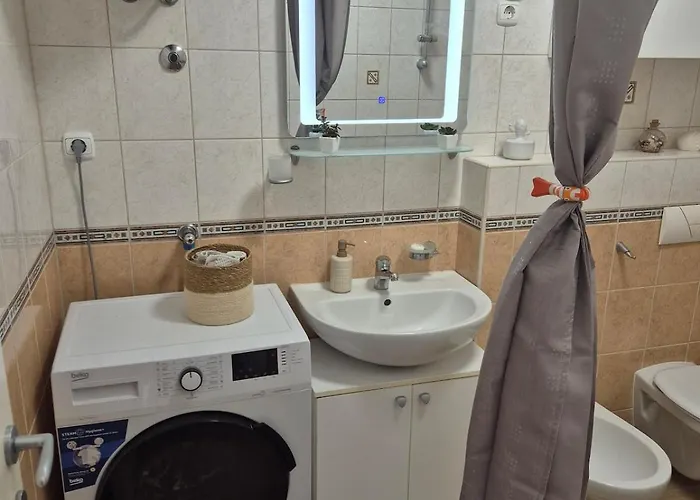 Fani With Lovely Garden , Near The Sea